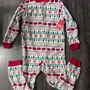 Jammies for your families Christmas themed one piece, footless